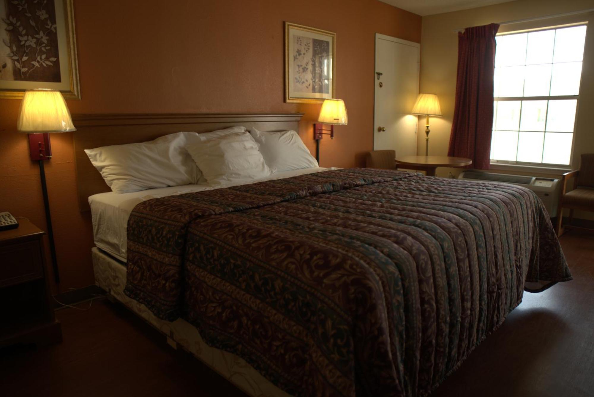 Key West Inn - Chatsworth Εξωτερικό φωτογραφία